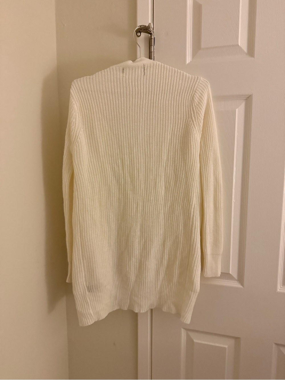 chic Cream Open-Front Ribbed Cardigan with Pockets - Picture 2 of 3